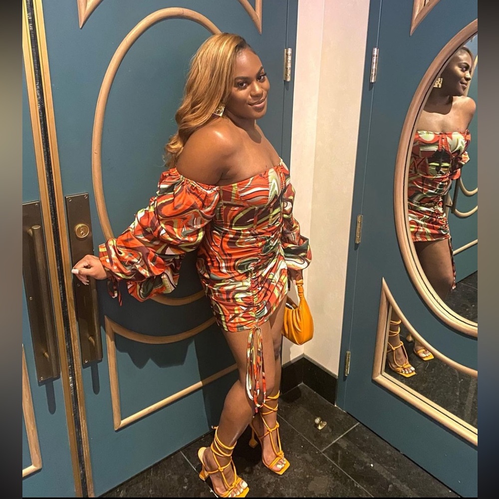 PRETTY LITTLE THING Orange Marble Print Ruched Corset Detail Bodycon Dress